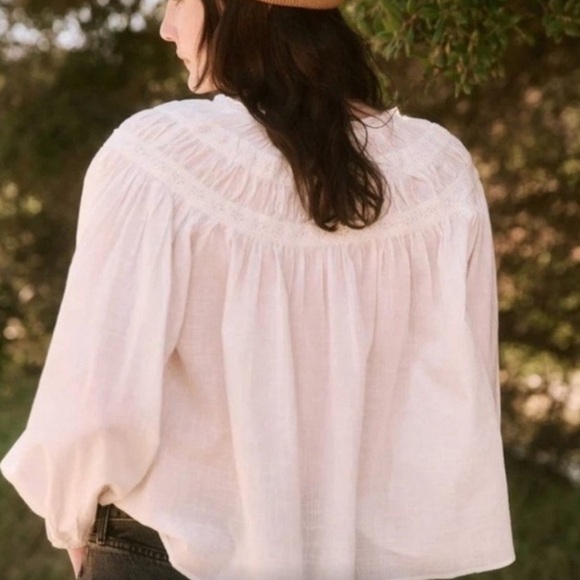 The Great Picturesque top blouse in white - Picture 3 of 8